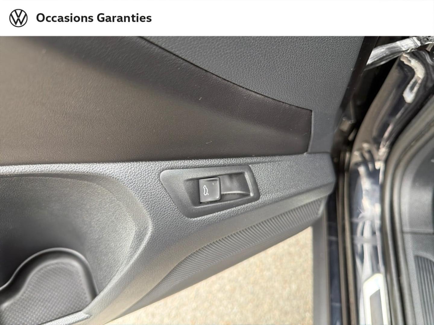Voitures occasions VOLKSWAGEN T-ROC R-Line Saint-Grégoire