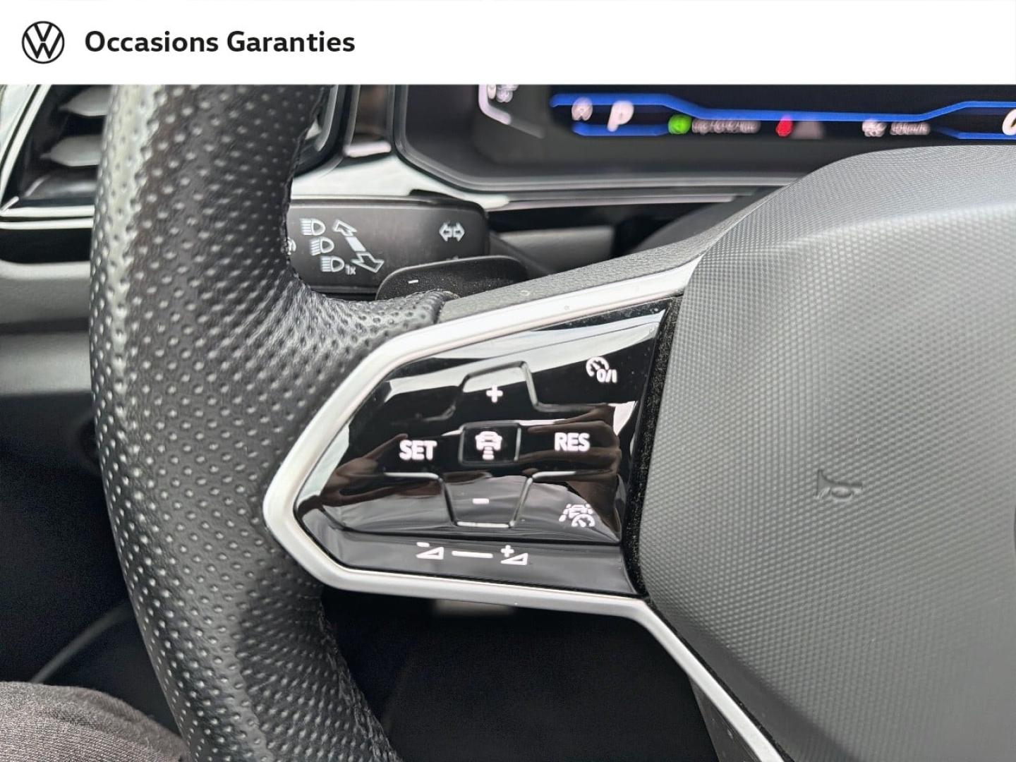 Voitures occasions VOLKSWAGEN T-ROC R-Line Saint-Grégoire