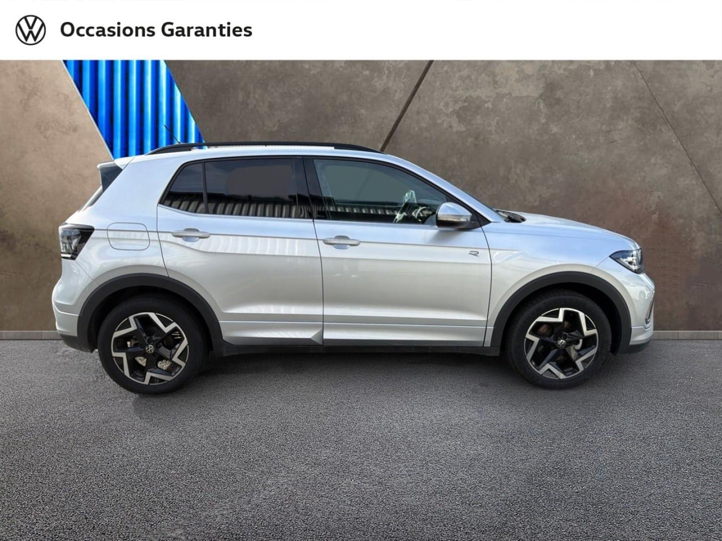 Voitures occasions VOLKSWAGEN T-CROSS R-Line Saint-Grégoire