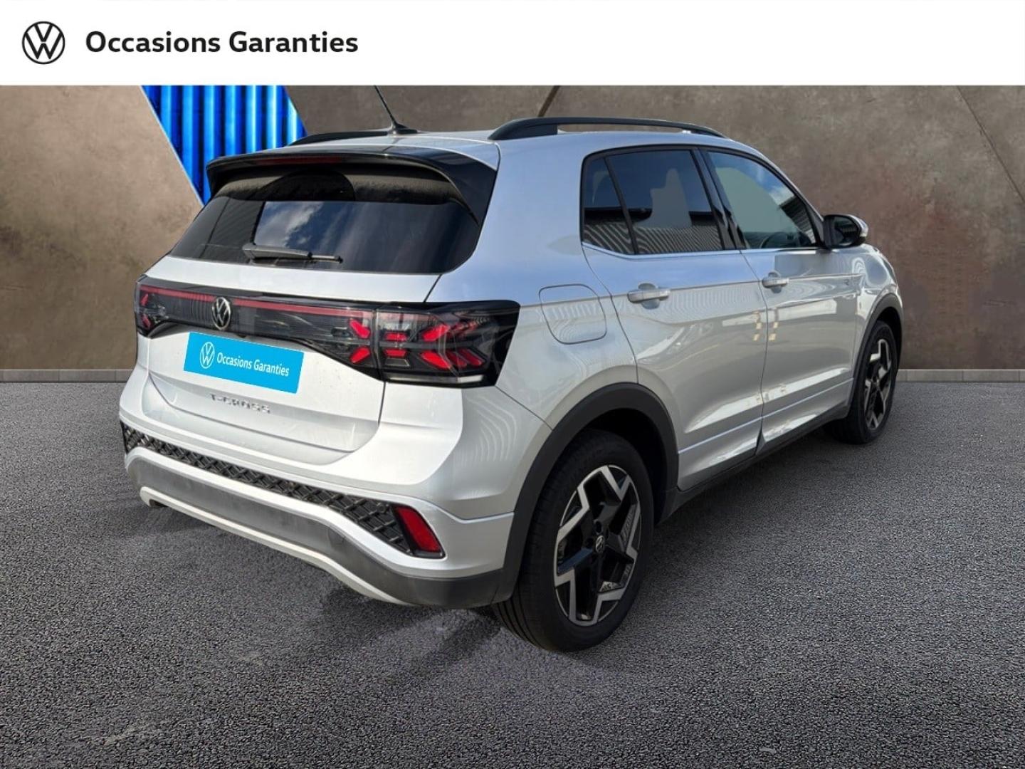 Voitures occasions VOLKSWAGEN T-CROSS R-Line Saint-Grégoire