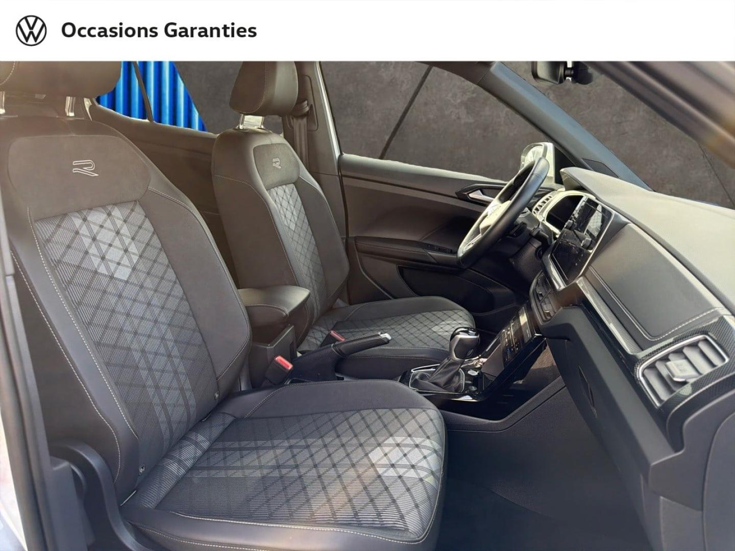 Voitures occasions VOLKSWAGEN T-CROSS R-Line Saint-Grégoire