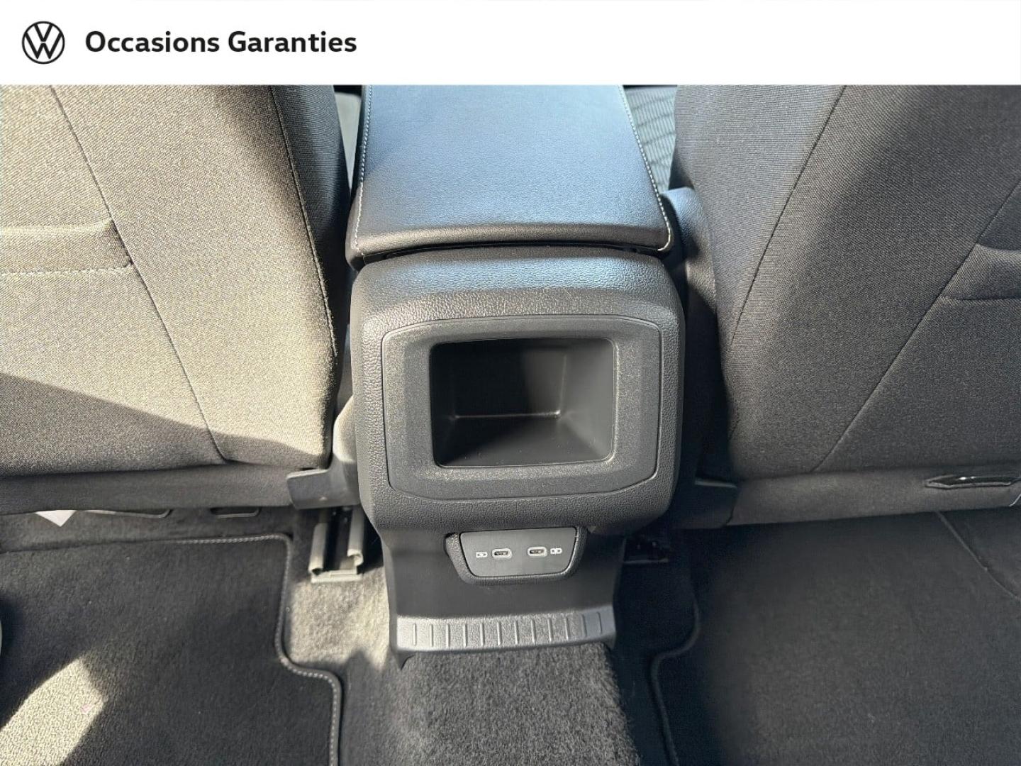 Voitures occasions VOLKSWAGEN T-CROSS R-Line Saint-Grégoire