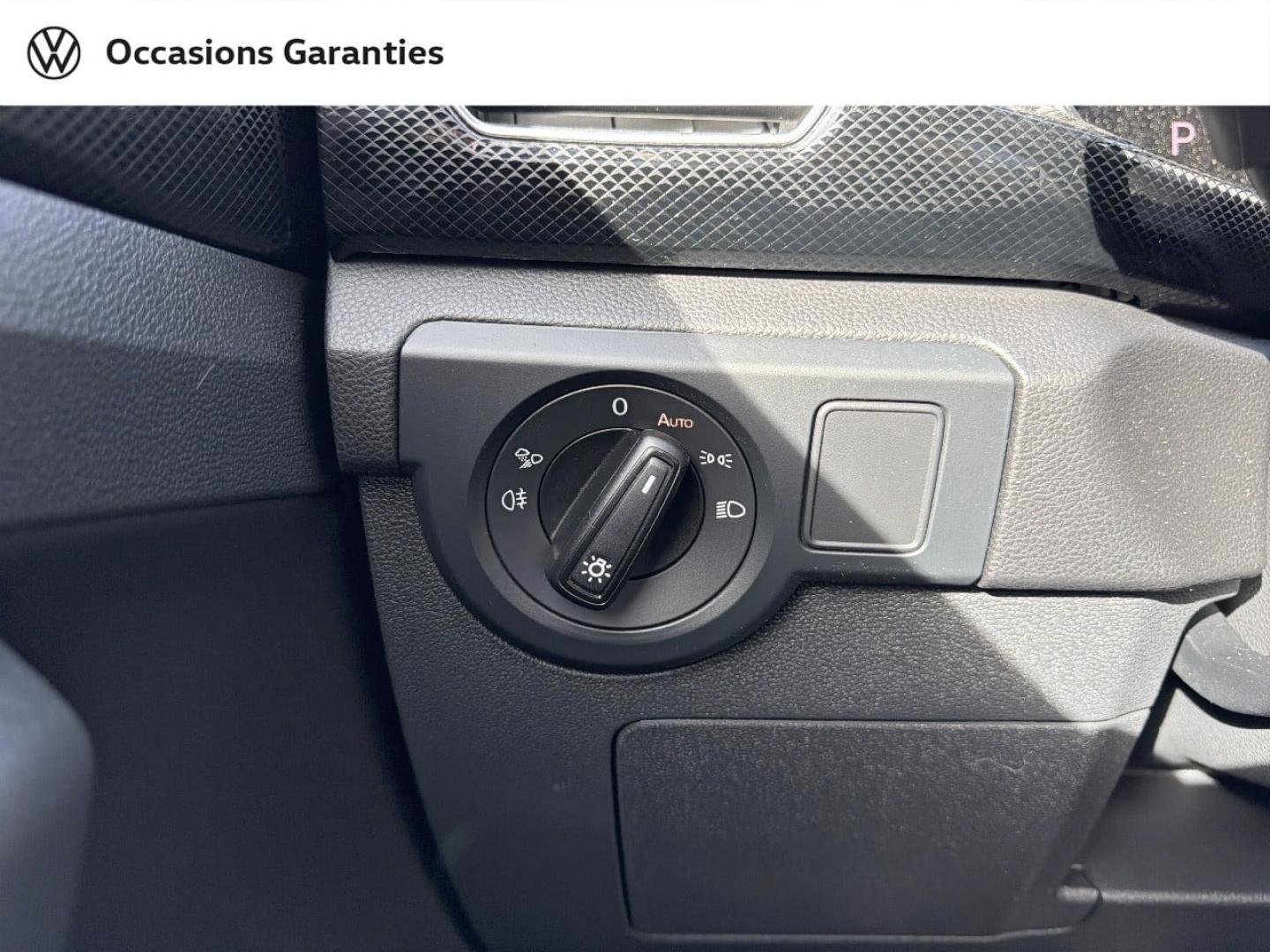 Voitures occasions VOLKSWAGEN T-CROSS R-Line Saint-Grégoire
