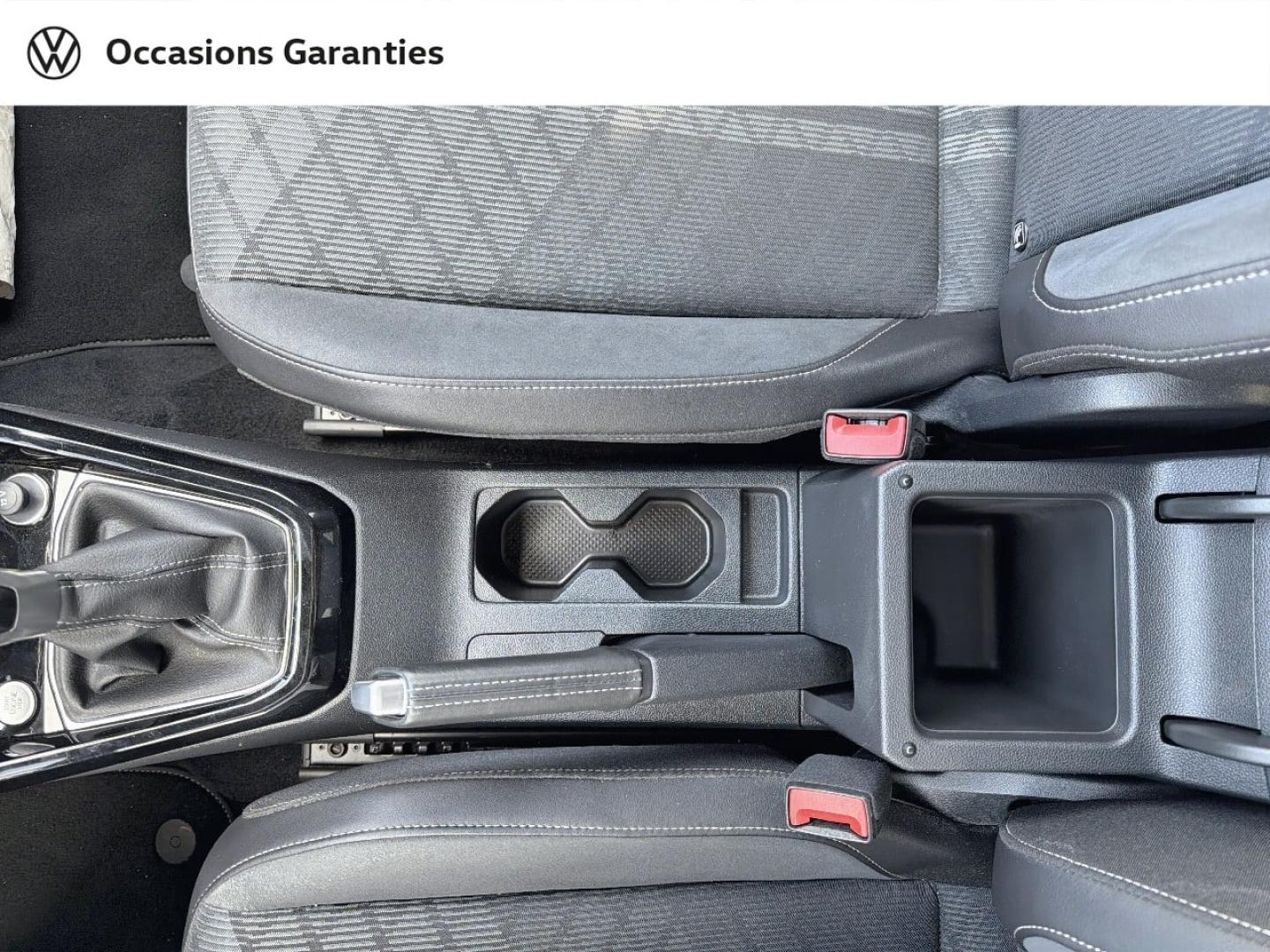 Voitures occasions VOLKSWAGEN T-CROSS R-Line Saint-Grégoire