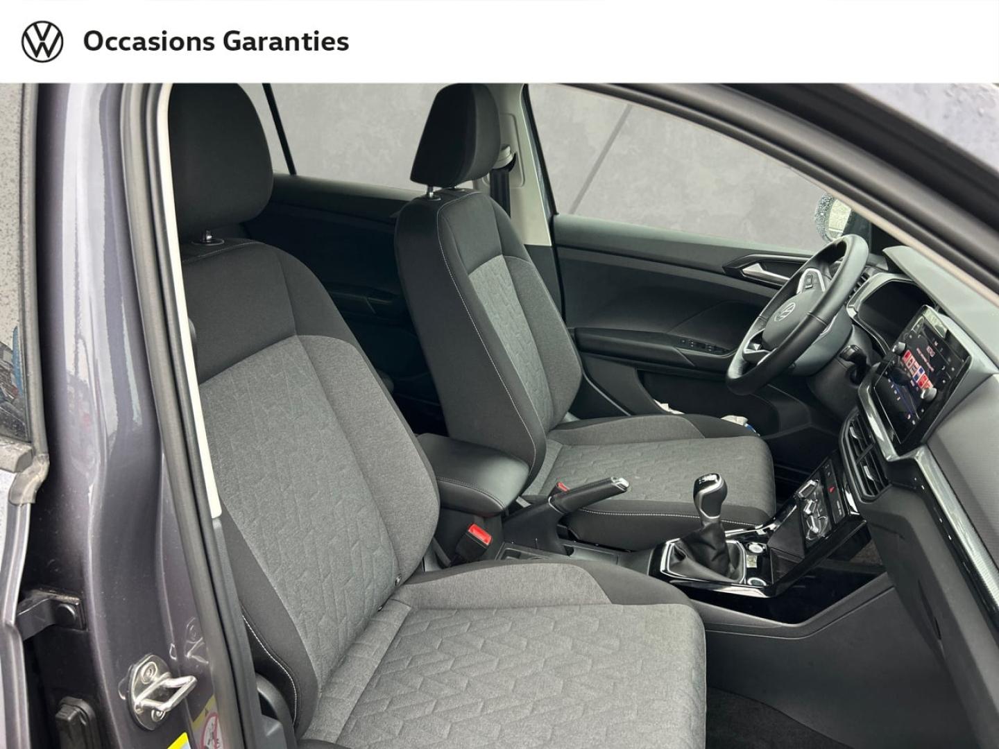 Voitures occasions VOLKSWAGEN T-CROSS VW Edition Saint-Grégoire