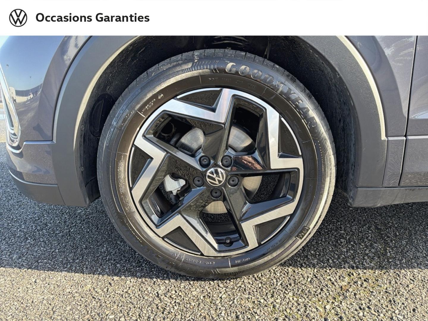 Voitures occasions VOLKSWAGEN T-CROSS R-Line Saint-Grégoire