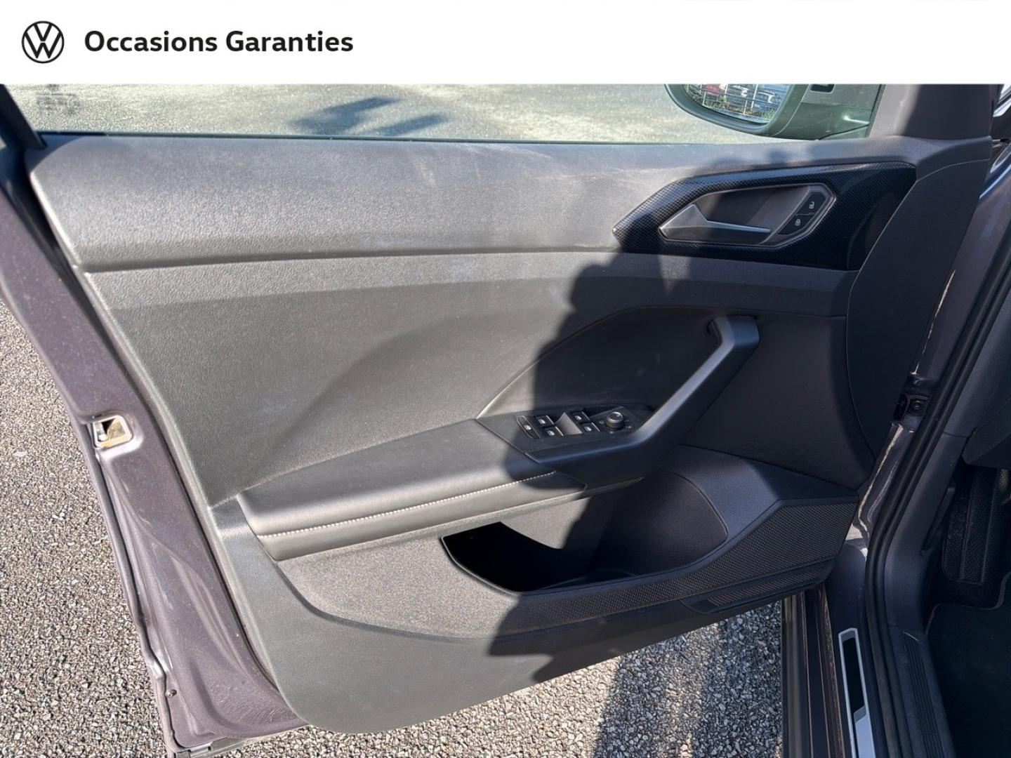 Voitures occasions VOLKSWAGEN T-CROSS R-Line Saint-Grégoire