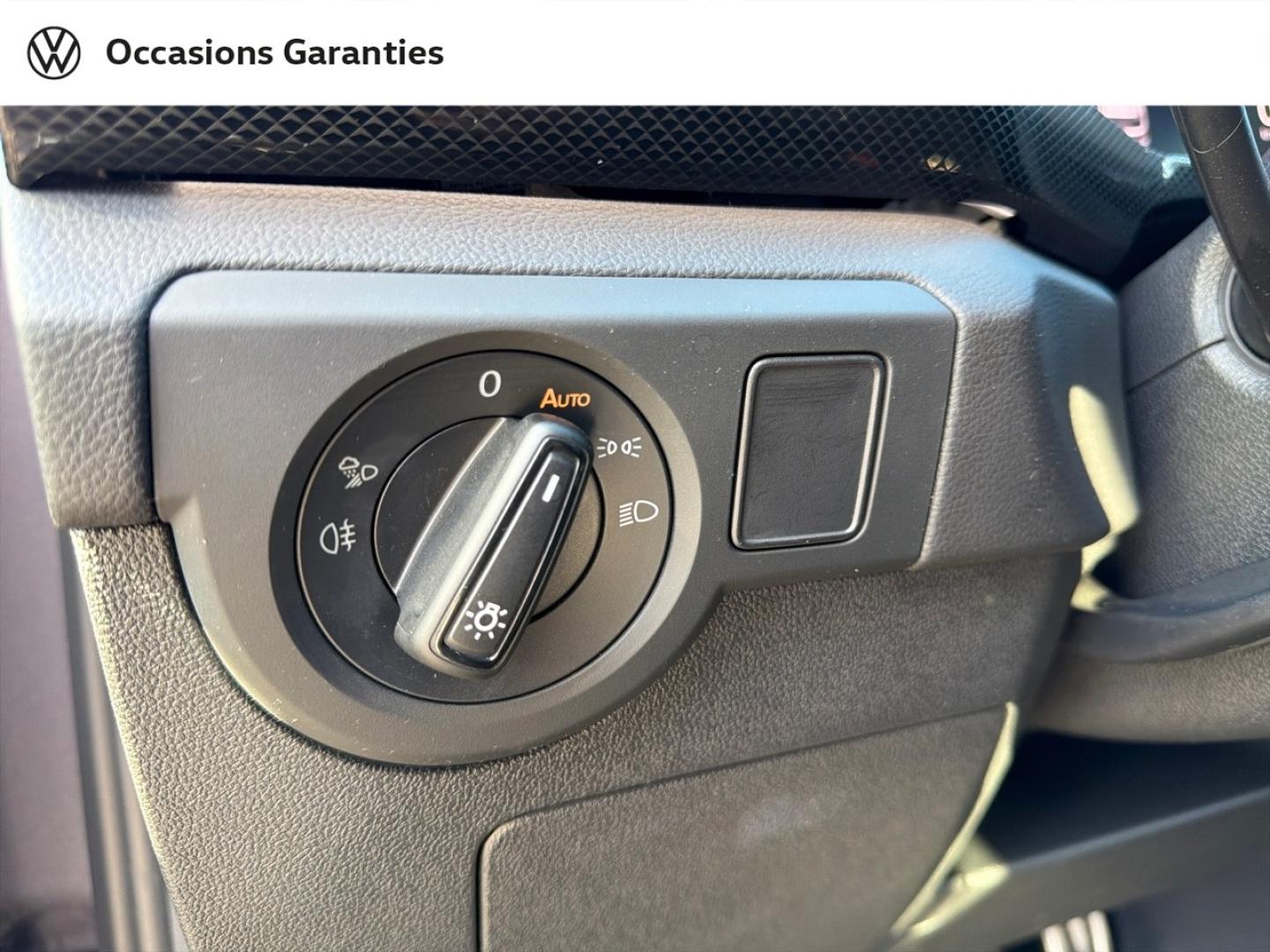 Voitures occasions VOLKSWAGEN T-CROSS R-Line Saint-Grégoire