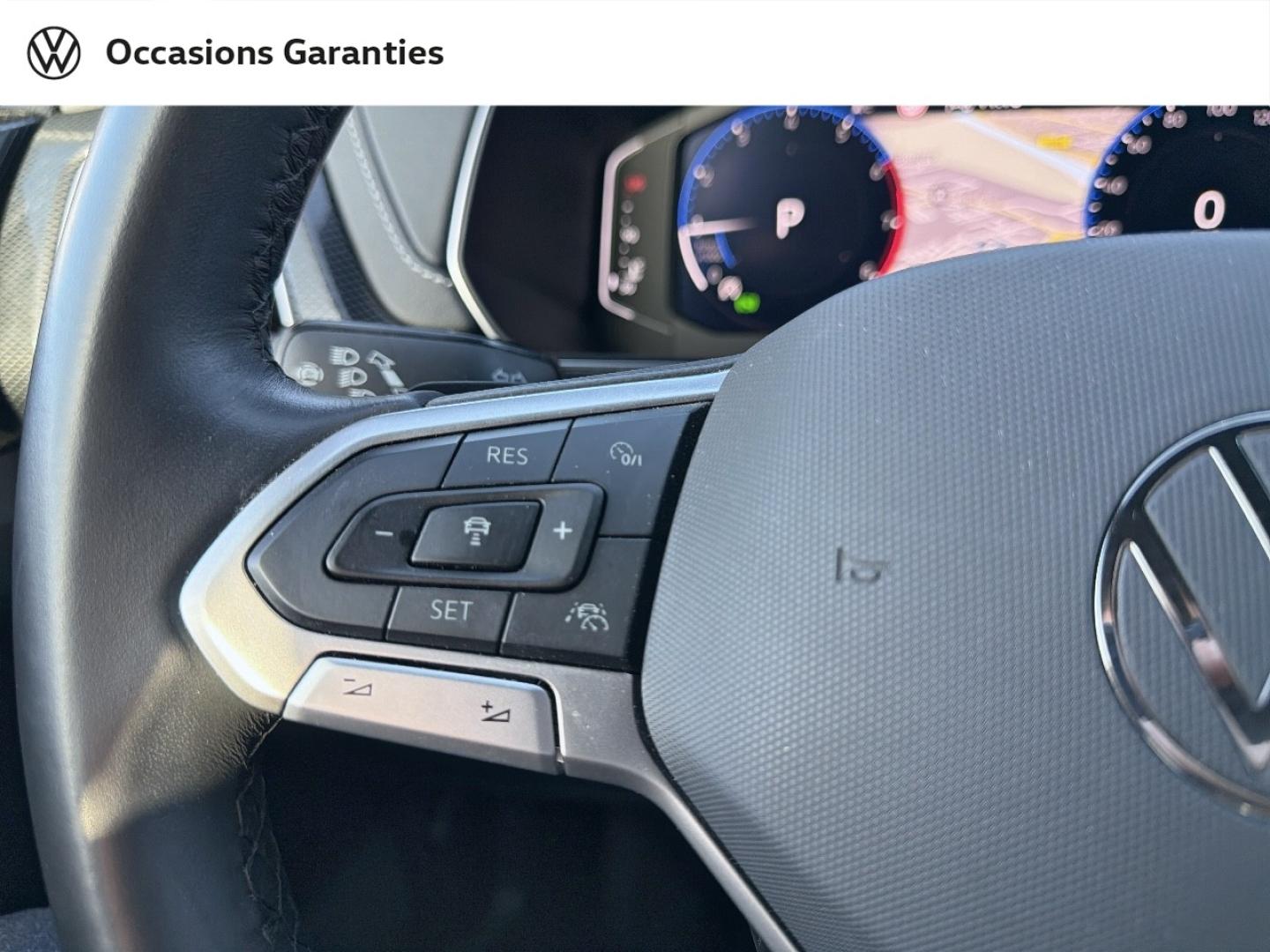 Voitures occasions VOLKSWAGEN T-CROSS R-Line Saint-Grégoire