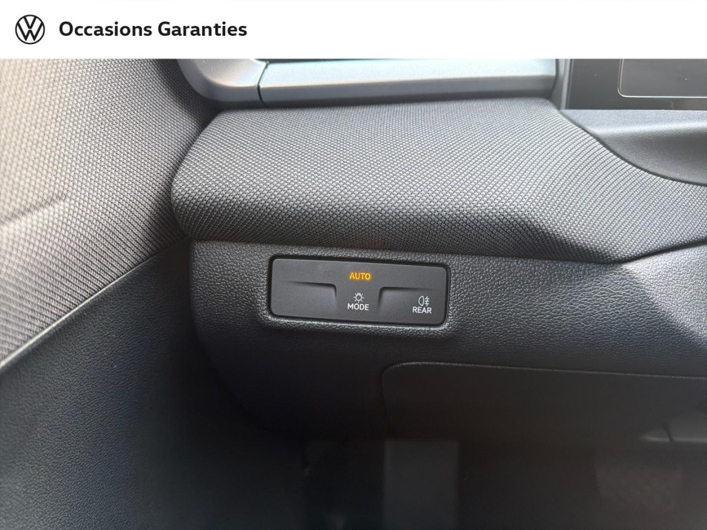 Voitures occasions VOLKSWAGEN T-ROC Life Saint-Grégoire