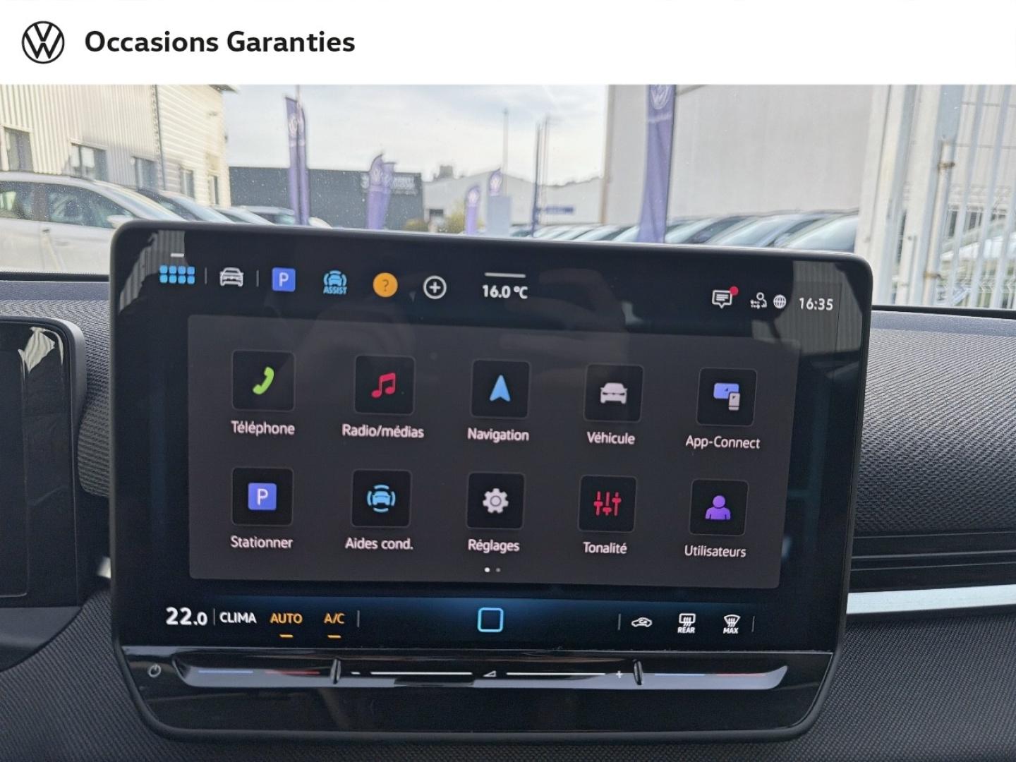 Voitures occasions VOLKSWAGEN T-ROC Life Cesson-Sévigné