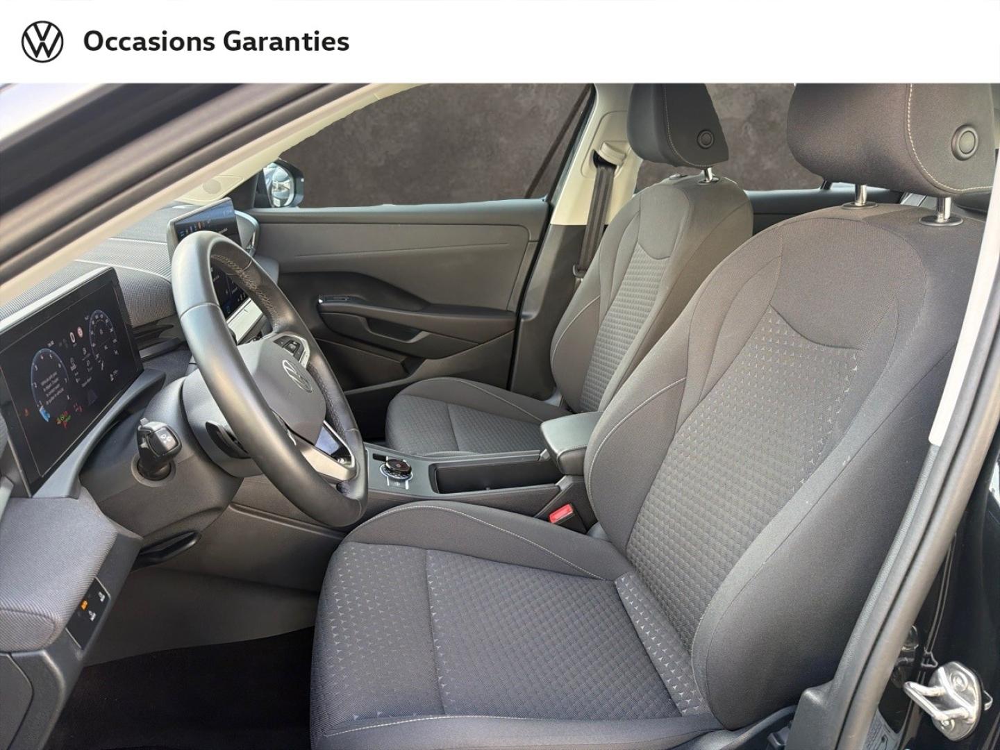 Voitures occasions VOLKSWAGEN T-ROC Life Saint-Grégoire