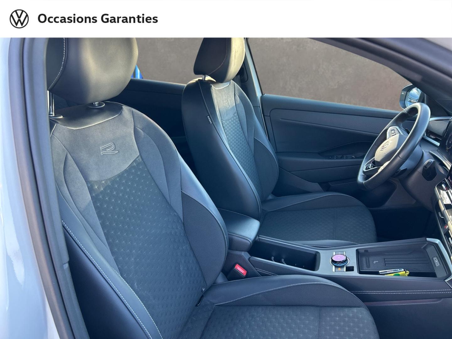 Voitures occasions VOLKSWAGEN T-ROC R-Line Saint-Grégoire