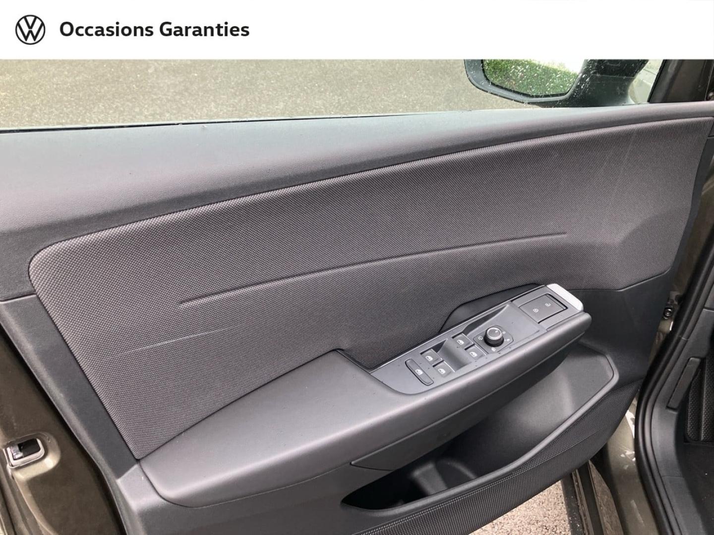 Voitures occasions VOLKSWAGEN ID. CROSS Life Edition Saint-Grégoire