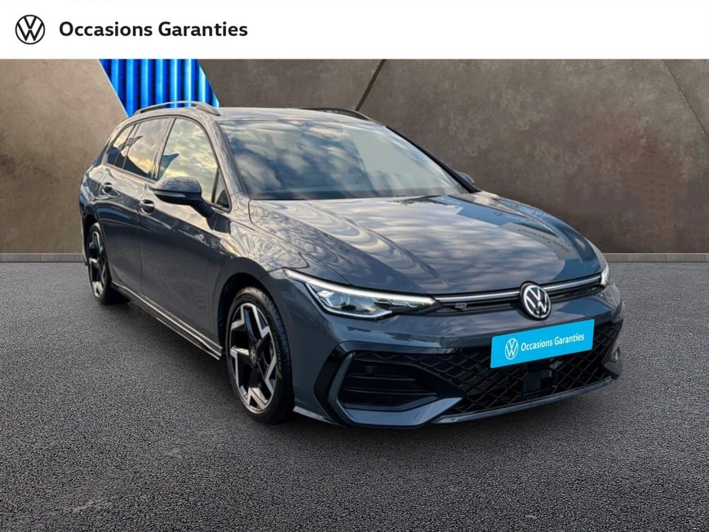 Voitures occasions VOLKSWAGEN Golf SW R-Line Saint-Grégoire