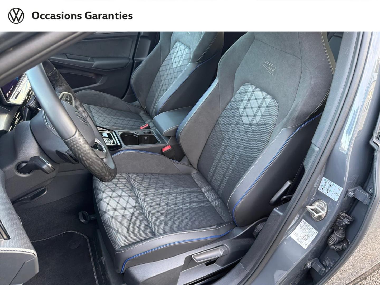 Voitures occasions VOLKSWAGEN Golf SW R-Line Saint-Grégoire