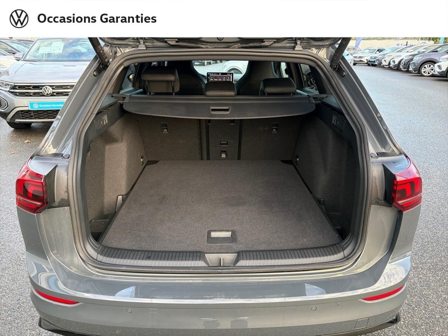 Voitures occasions VOLKSWAGEN Golf SW R-Line Saint-Grégoire