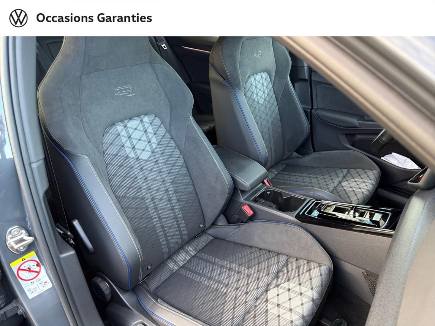 Voitures occasions VOLKSWAGEN Golf SW R-Line Saint-Grégoire