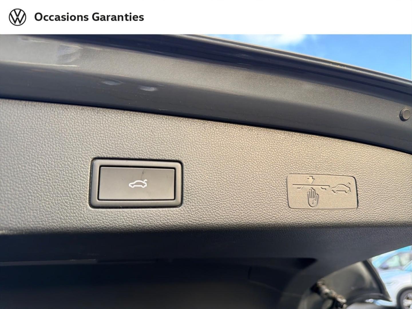 Voitures occasions VOLKSWAGEN Golf SW R-Line Saint-Grégoire