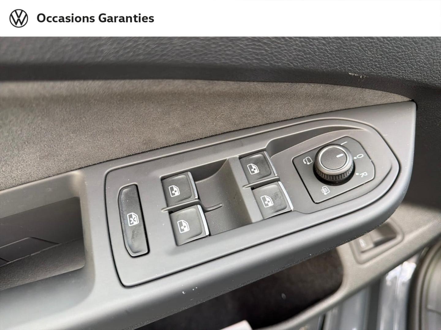 Voitures occasions VOLKSWAGEN Golf SW R-Line Saint-Grégoire