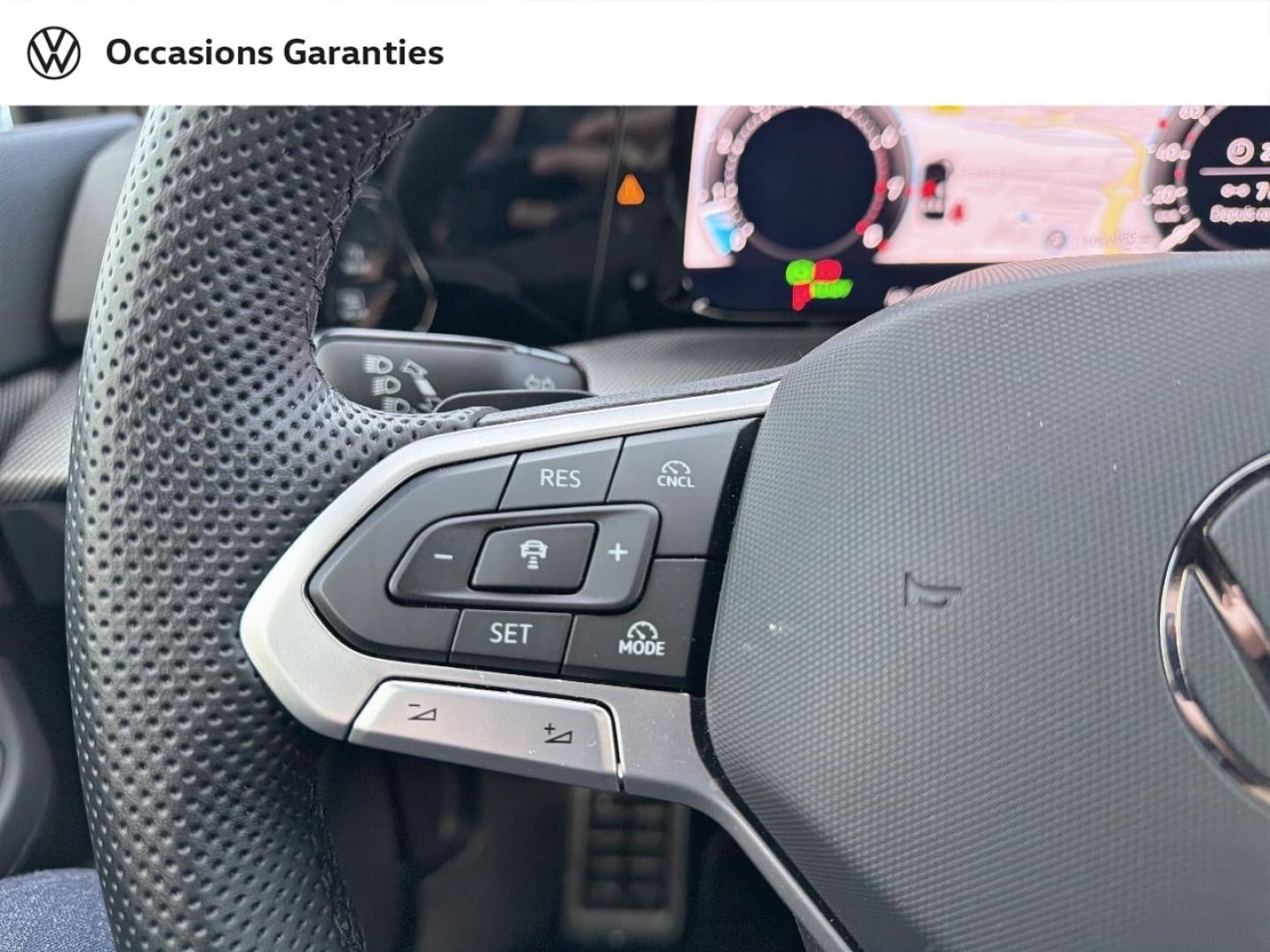 Voitures occasions VOLKSWAGEN Golf SW R-Line Saint-Grégoire