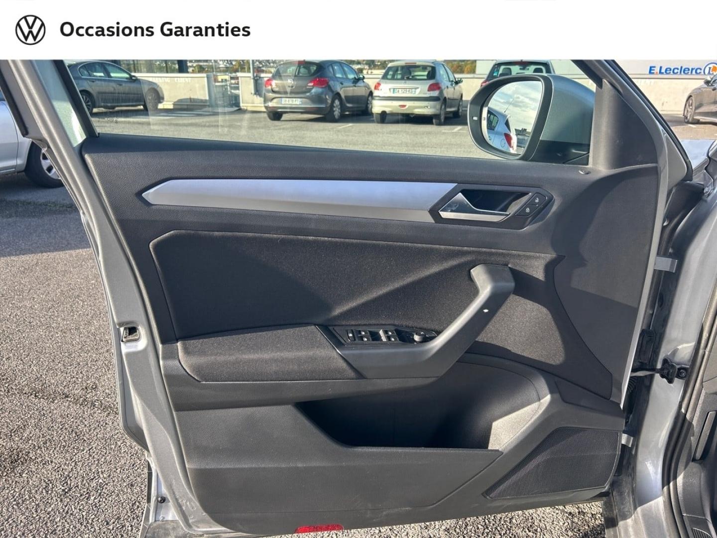 Voitures occasions VOLKSWAGEN T-ROC VW Edition Cesson-Sévigné