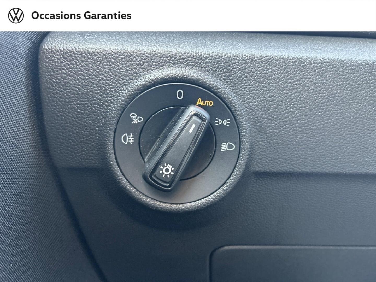 Voitures occasions VOLKSWAGEN T-ROC VW Edition Cesson-Sévigné