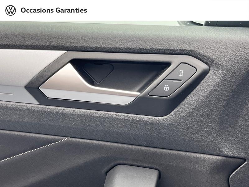 Voitures occasions VOLKSWAGEN T-Roc Cabriolet Style Orvault