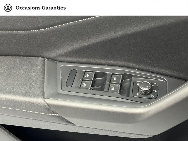 Voitures occasions VOLKSWAGEN T-Roc Cabriolet Style Orvault