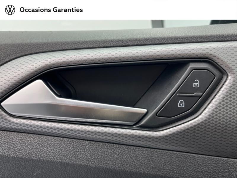 Voitures occasions VOLKSWAGEN T-CROSS Active Orvault