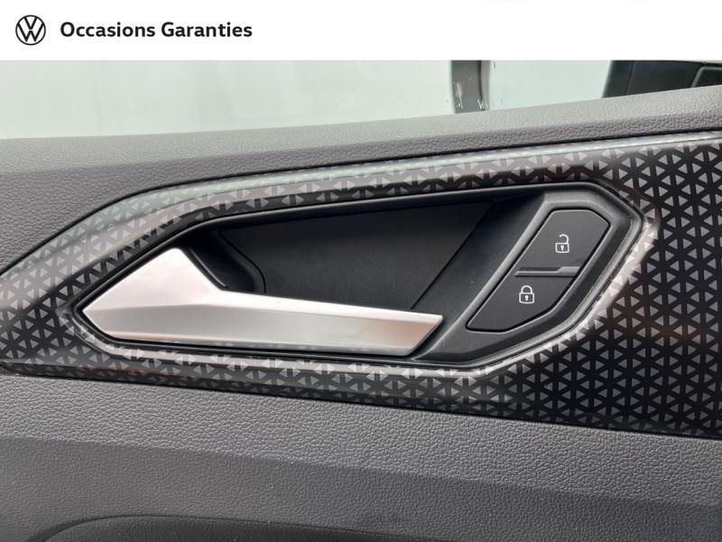 Voitures occasions VOLKSWAGEN T-CROSS R-Line Tech Orvault