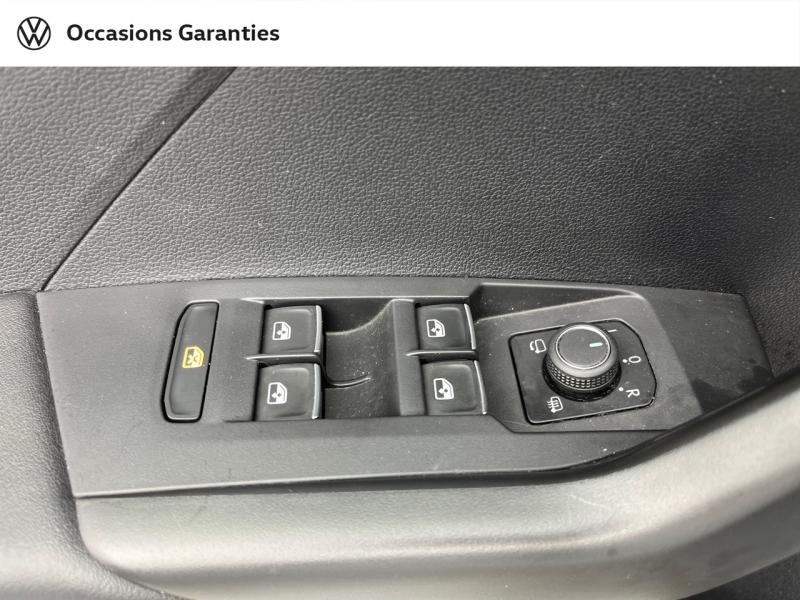 Voitures occasions VOLKSWAGEN T-CROSS R-Line Tech Orvault