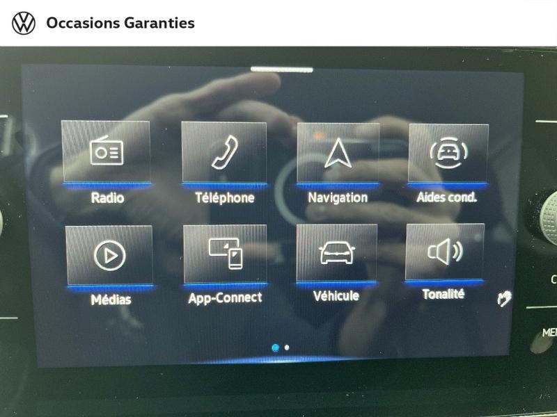 Voitures occasions VOLKSWAGEN T-ROC Life Plus Orvault