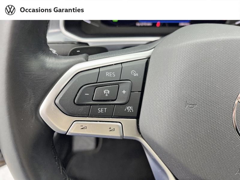 Voitures occasions VOLKSWAGEN T-ROC Style Exclusive Orvault