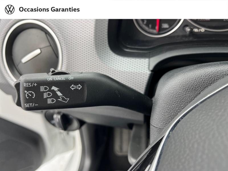 Voitures occasions VOLKSWAGEN up! Active Orvault