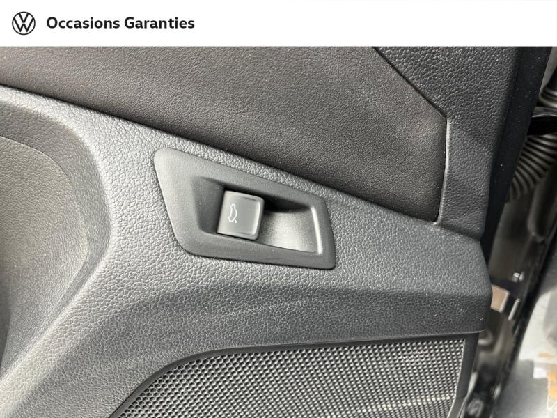 Voitures occasions VOLKSWAGEN T-ROC R-Line Orvault