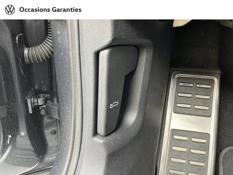 Voitures occasions VOLKSWAGEN T-ROC R-Line Orvault