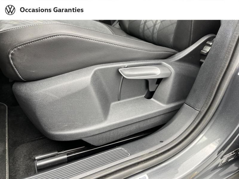 Voitures occasions VOLKSWAGEN T-ROC R-Line Orvault