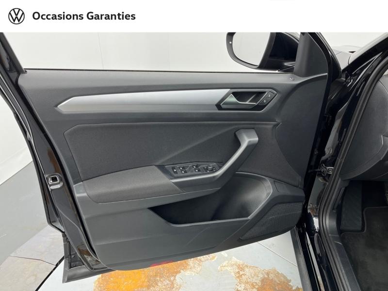Voitures occasions VOLKSWAGEN T-ROC Life Plus Orvault