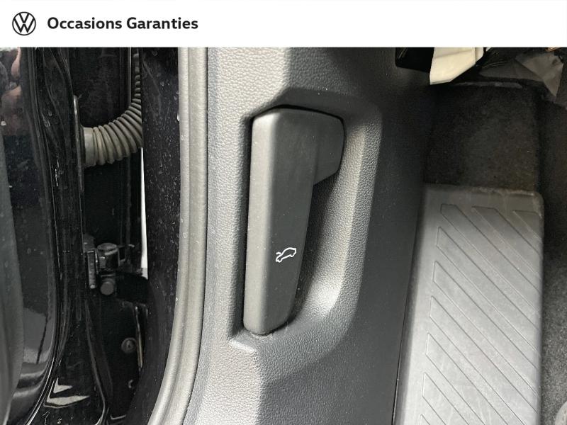 Voitures occasions VOLKSWAGEN T-ROC Life Plus Orvault