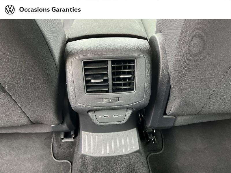 Voitures occasions VOLKSWAGEN T-ROC Life Plus Orvault