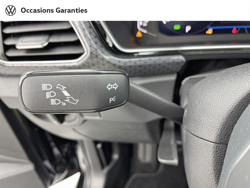Voitures occasions VOLKSWAGEN T-CROSS R-Line Tech Orvault