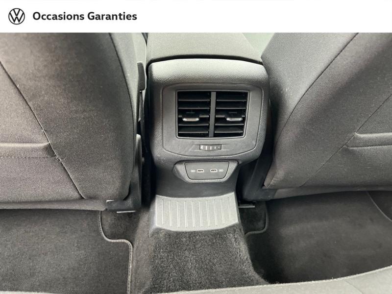 Voitures occasions VOLKSWAGEN T-ROC Life Plus Orvault