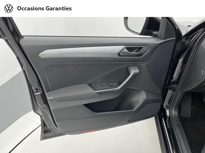 Voitures occasions VOLKSWAGEN T-ROC Life Plus Orvault