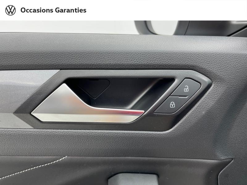 Voitures occasions VOLKSWAGEN T-ROC Style Exclusive Orvault
