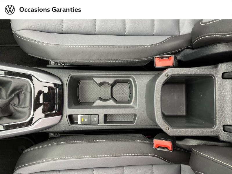 Voitures occasions VOLKSWAGEN T-ROC Style Exclusive Orvault