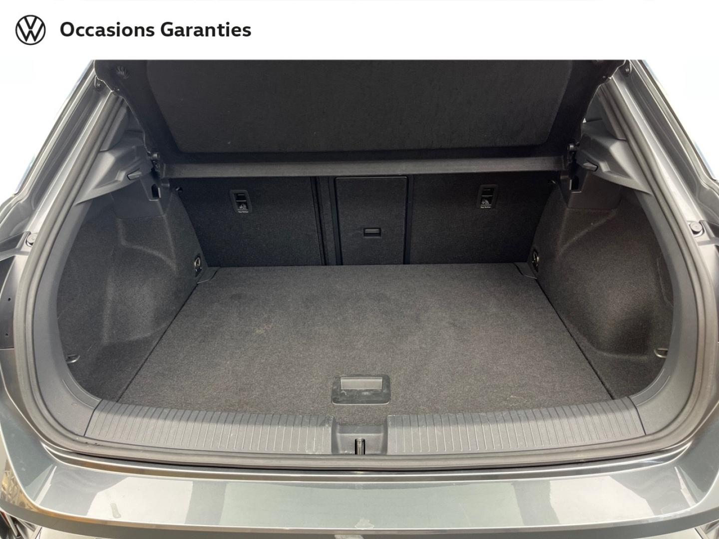 Voitures occasions VOLKSWAGEN T-ROC R-Line Orvault