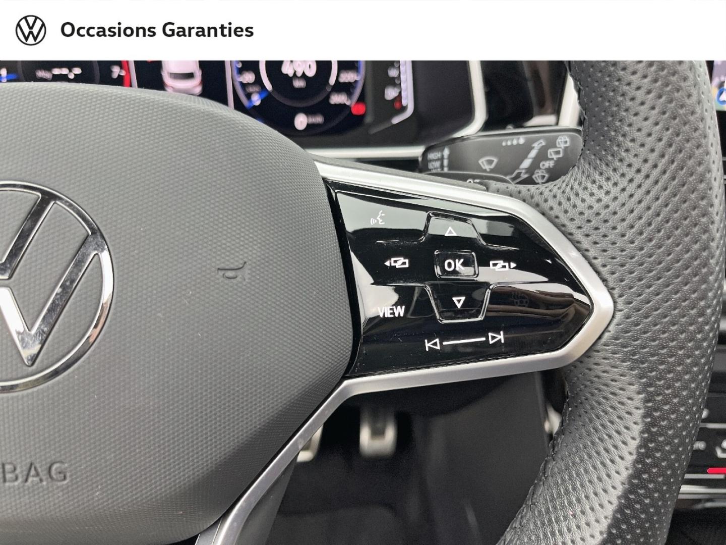 Voitures occasions VOLKSWAGEN T-ROC R-Line Orvault
