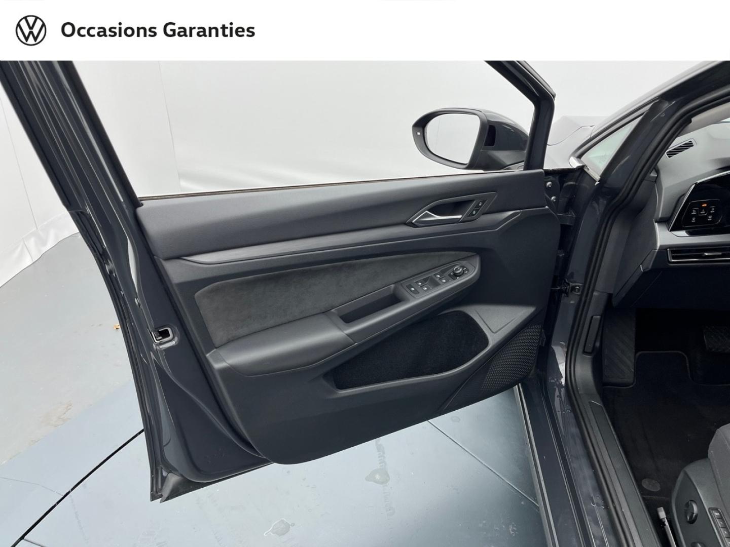 Voitures occasions VOLKSWAGEN GOLF Style Orvault