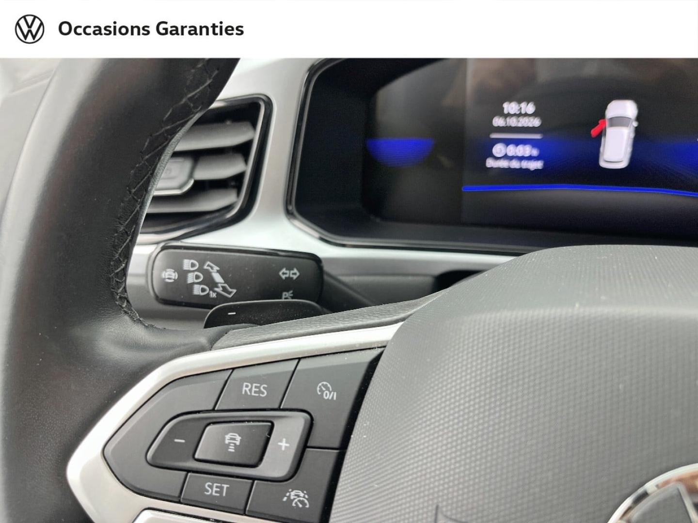 Voitures occasions VOLKSWAGEN T-ROC Life Plus Orvault